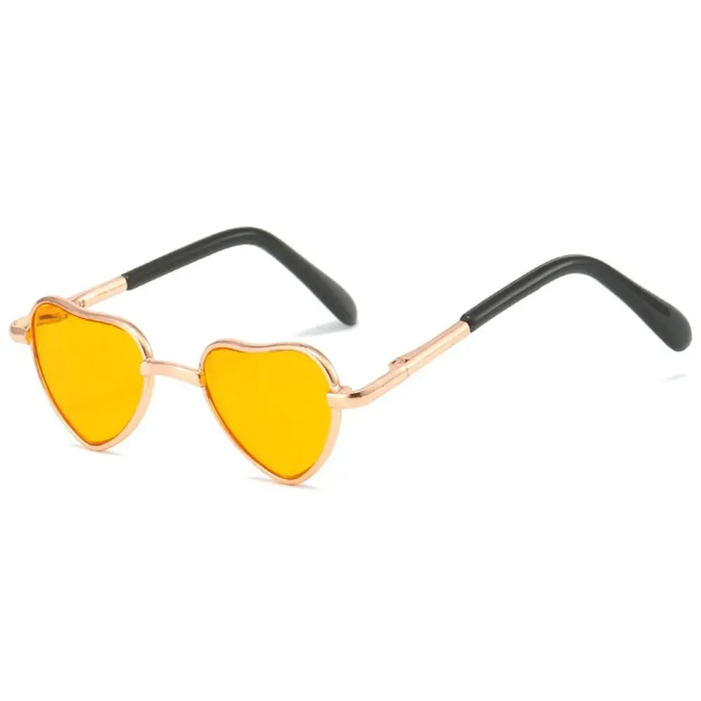Funny Heart-Shaped Cat Dog Sunglasses Party Cosplay Costume Pet Glasses Photo Props Metal Sunglasses for Cats Small Dogs Dolls