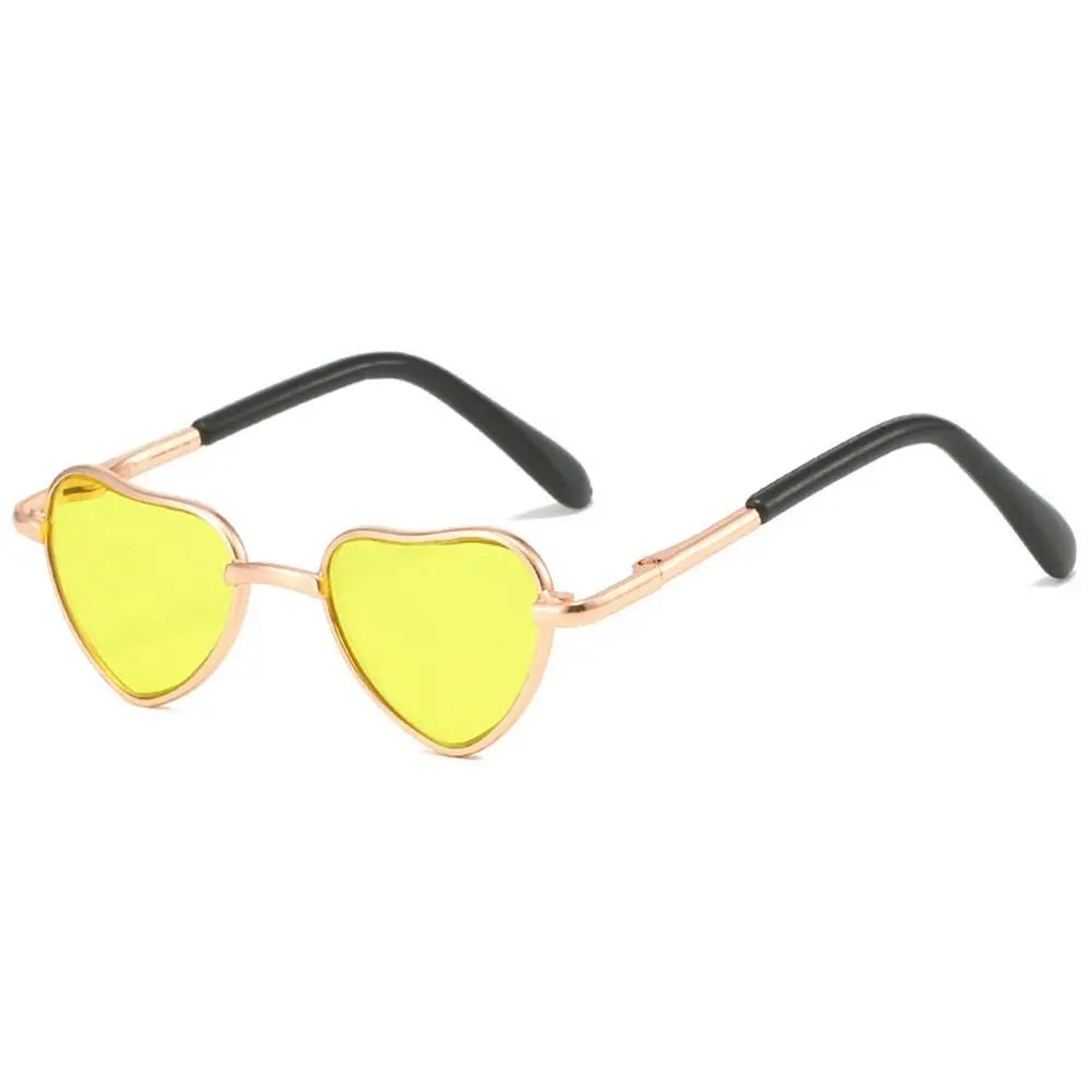 Funny Heart-Shaped Cat Dog Sunglasses Party Cosplay Costume Pet Glasses Photo Props Metal Sunglasses for Cats Small Dogs Dolls