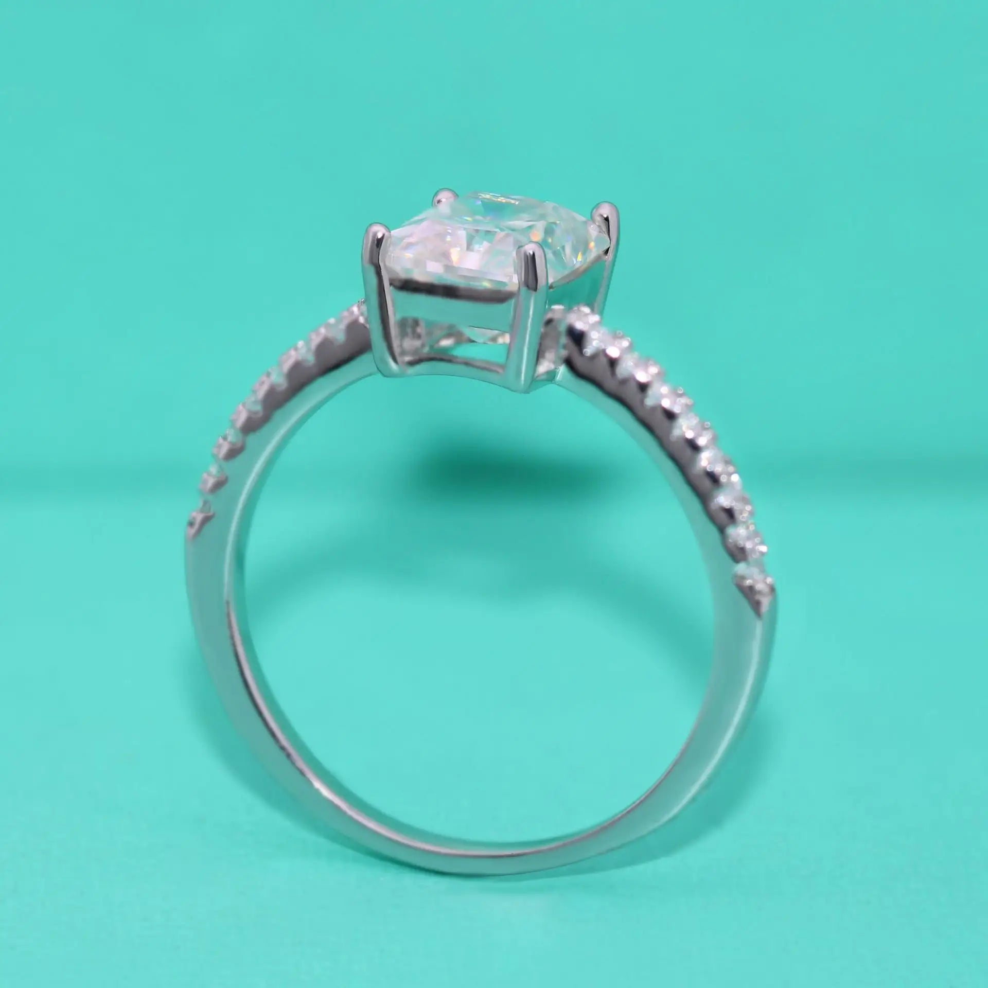 Princess 18K White Gold Plated D Color Moissanite Ring for Woman 925 Sterling Silver Engagement Wedding Ring 1-3Carat Oval Cut