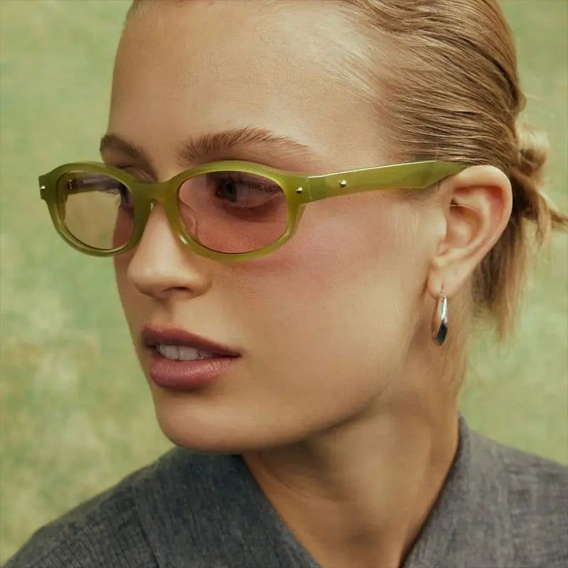Small Vintage Oval Sunglasses Women Fashion Shades UV400 Trending Men Rivets Decoration Sun Glasses