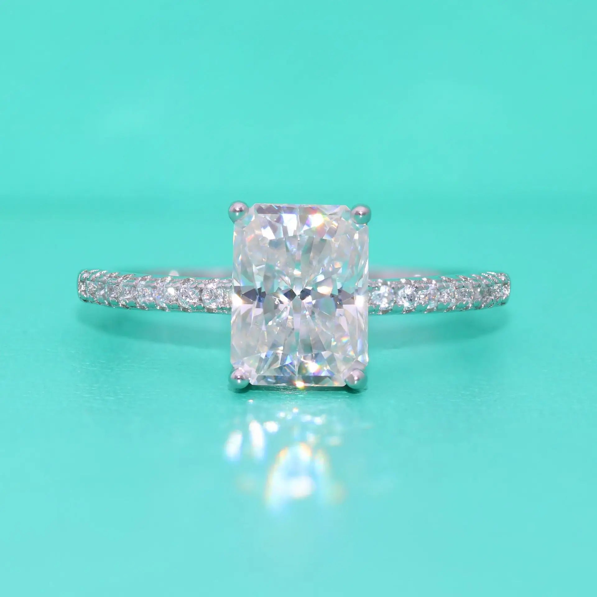 Princess 18K White Gold Plated D Color Moissanite Ring for Woman 925 Sterling Silver Engagement Wedding Ring 1-3Carat Oval Cut