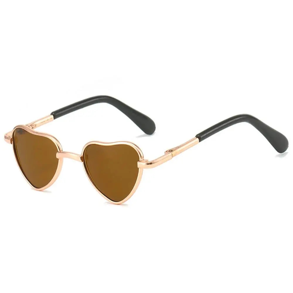Funny Heart-Shaped Cat Dog Sunglasses Party Cosplay Costume Pet Glasses Photo Props Metal Sunglasses for Cats Small Dogs Dolls